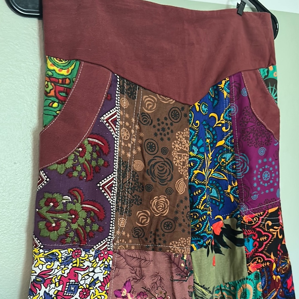 Flattering Patchwork Multicolor Women's Pants Fla… - image 4